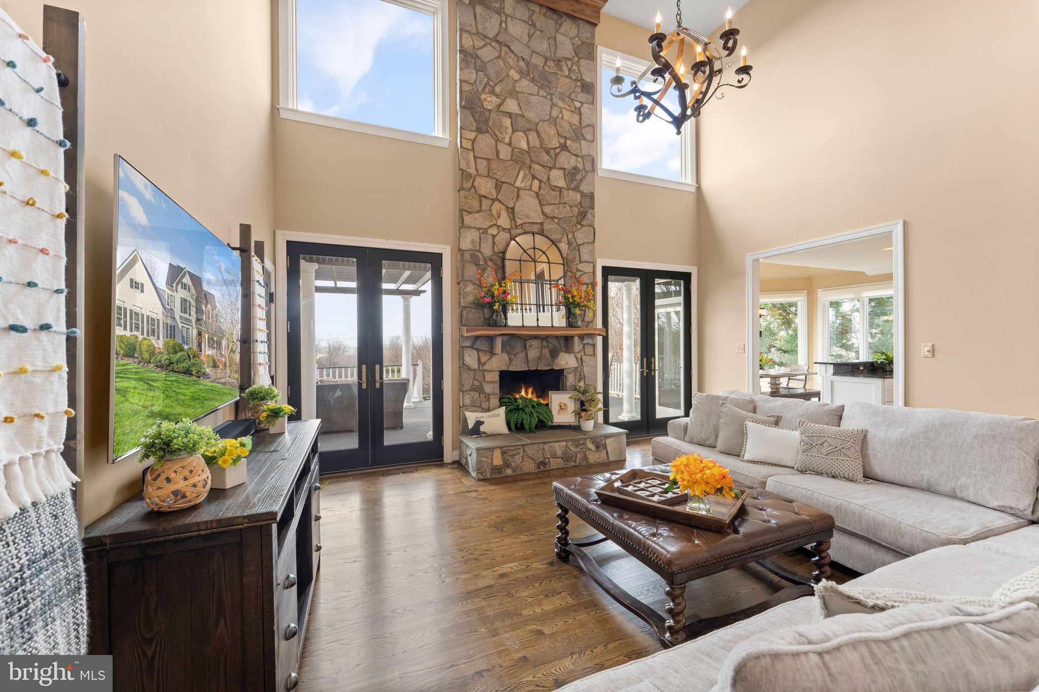 19085 Foxgreen Cir