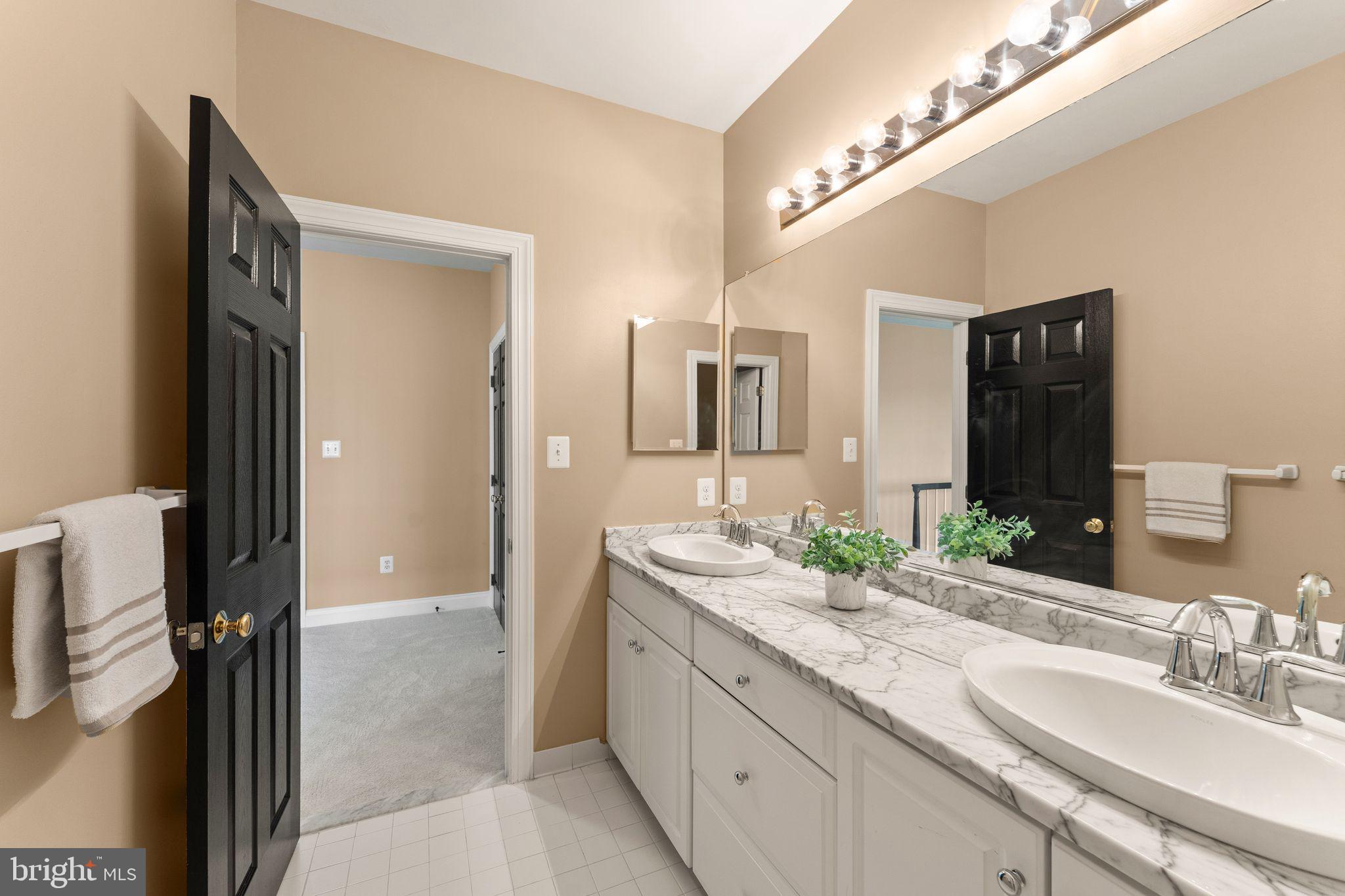 19085 Foxgreen Cir