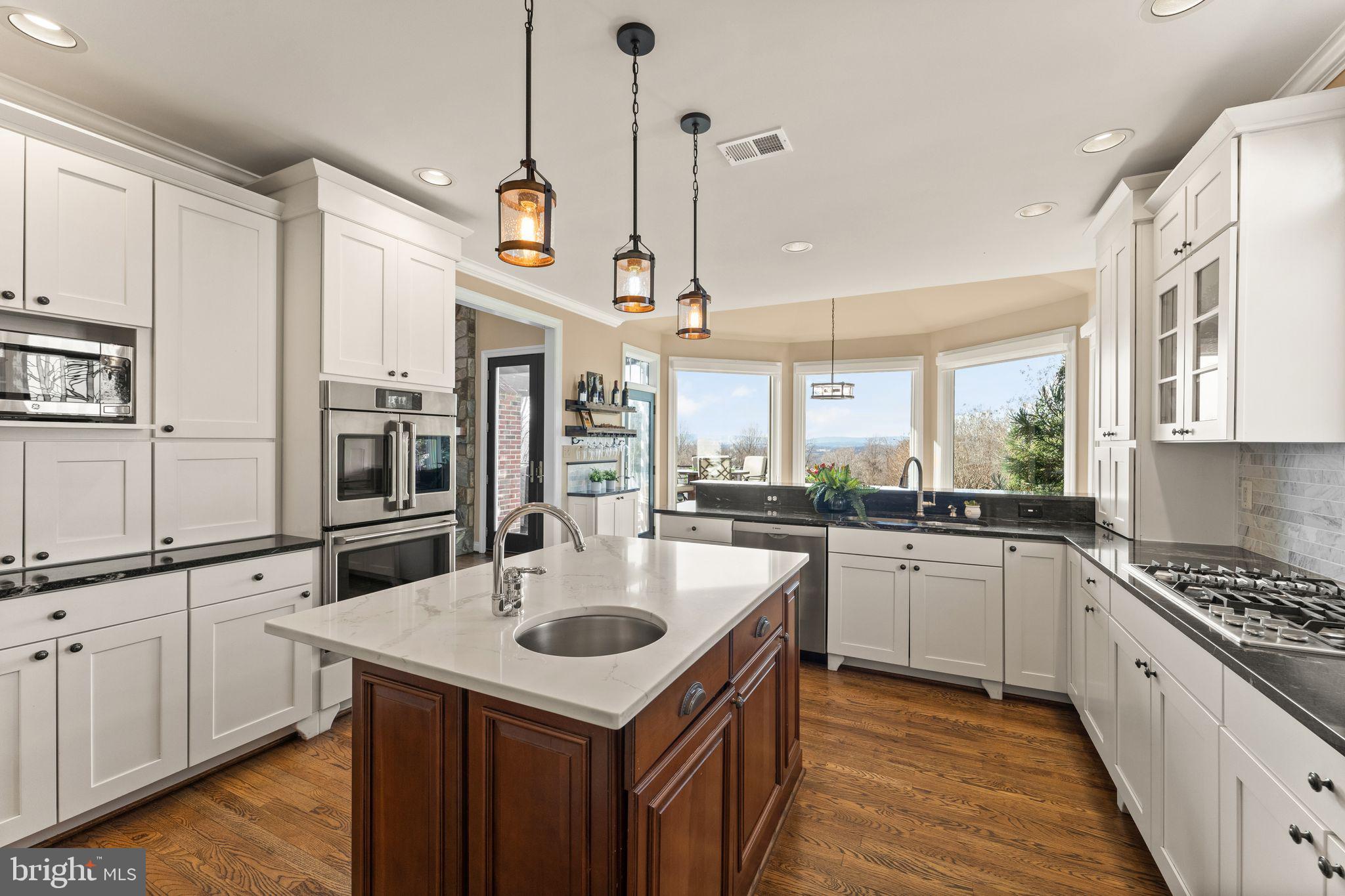 19085 Foxgreen Cir