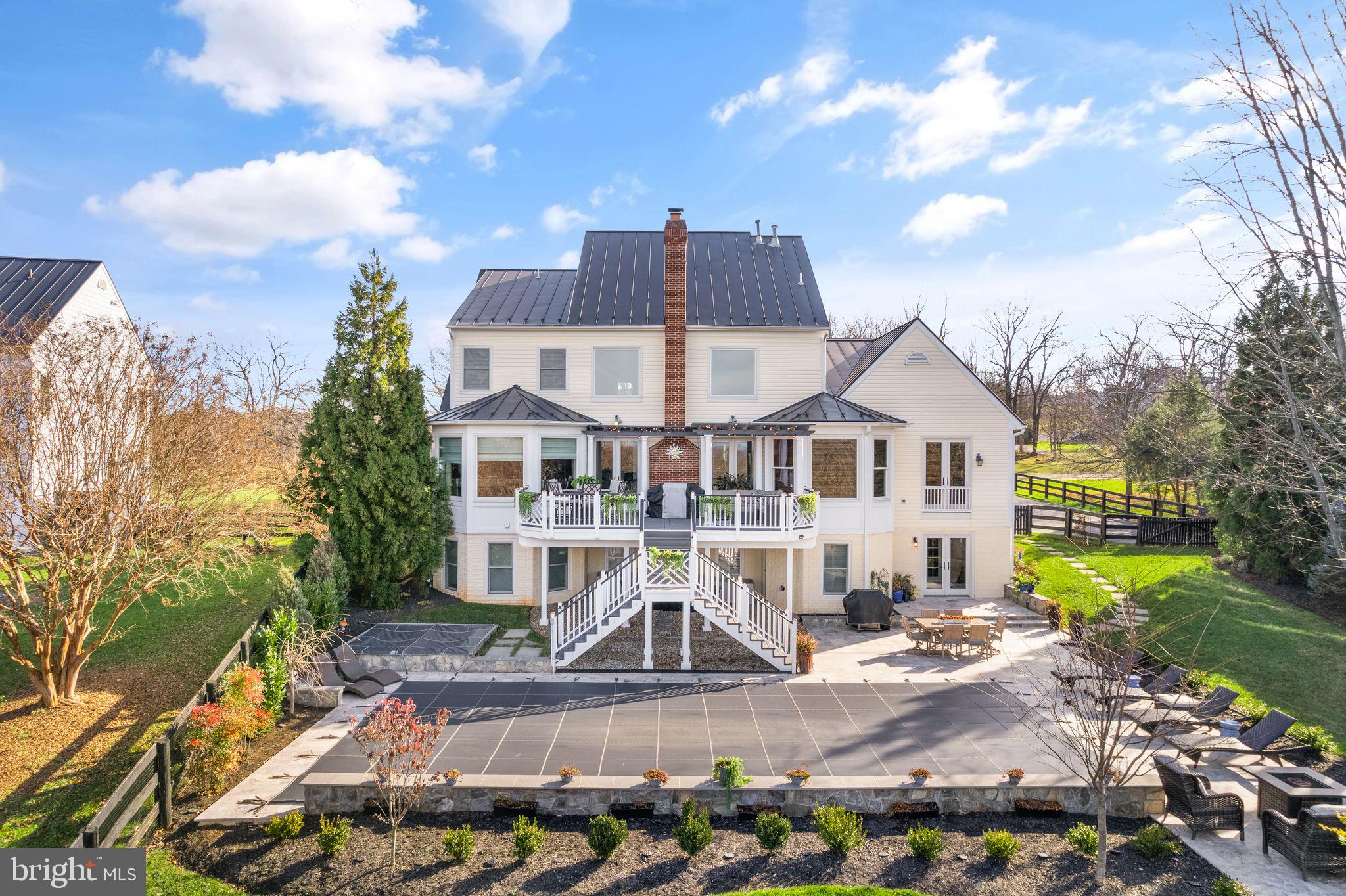 19085 Foxgreen Cir