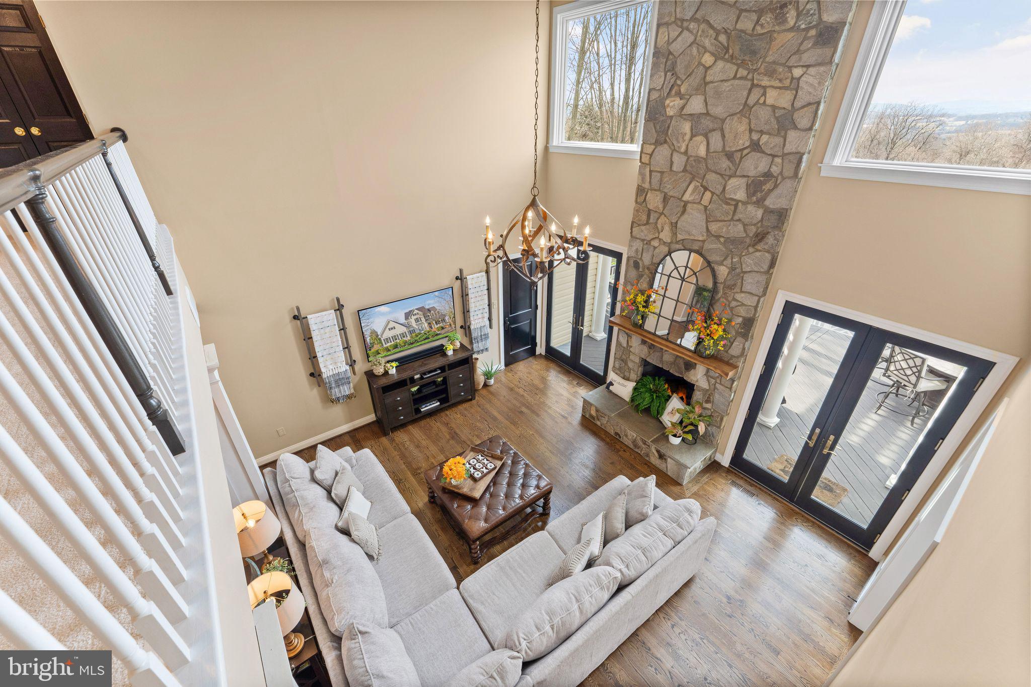 19085 Foxgreen Cir