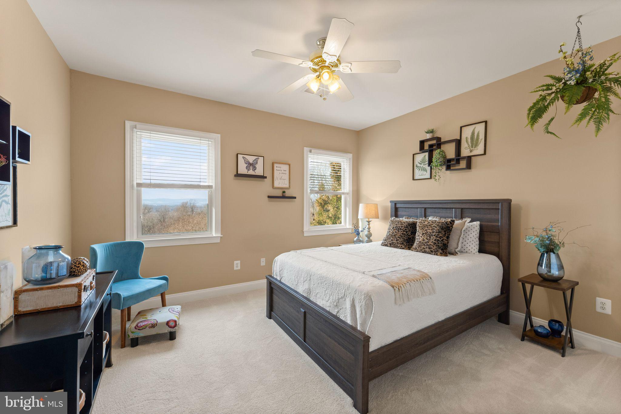19085 Foxgreen Cir