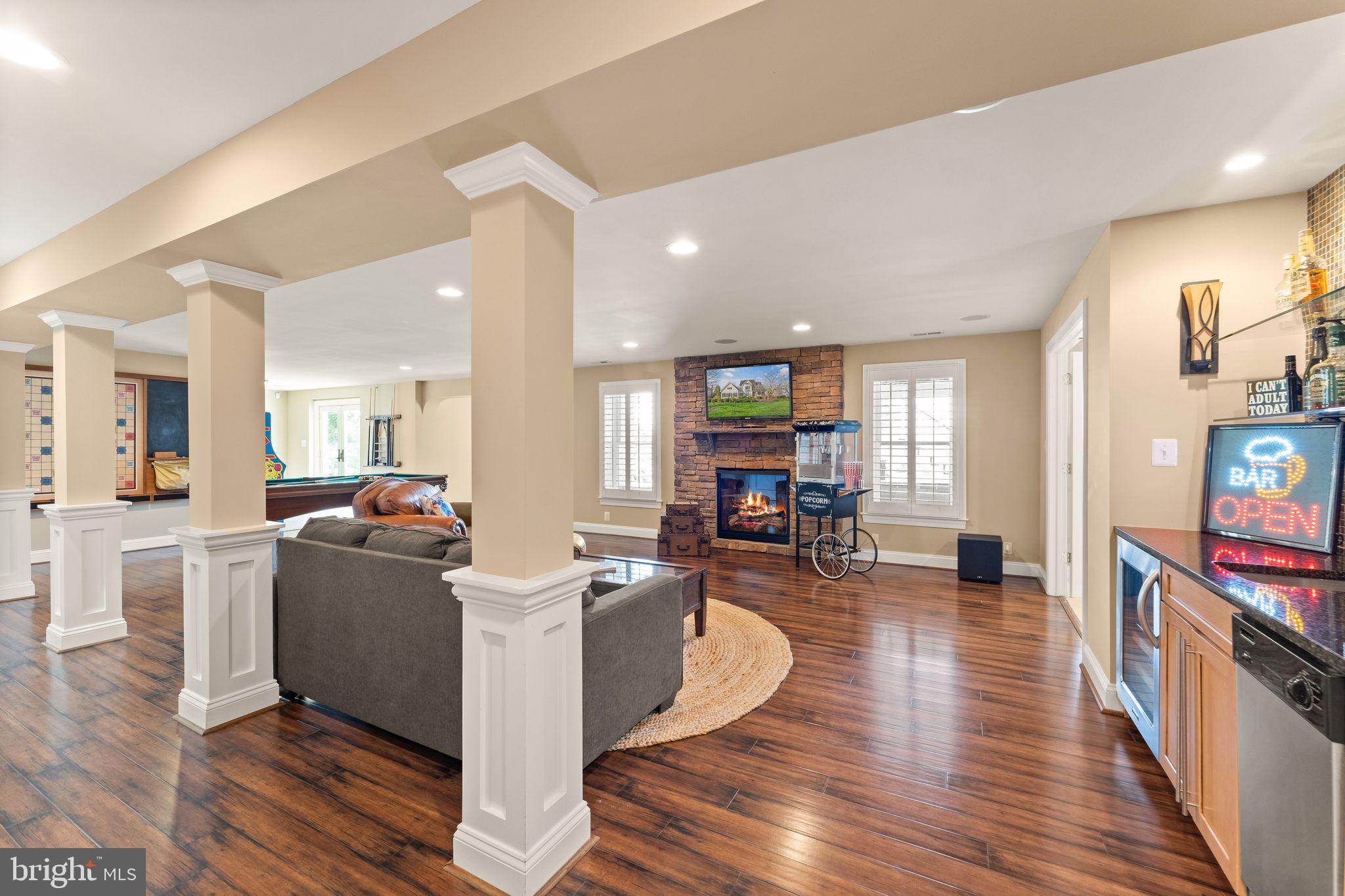19085 Foxgreen Cir