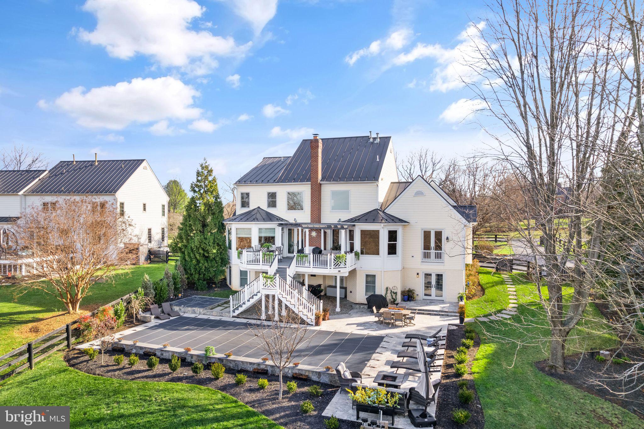 19085 Foxgreen Cir