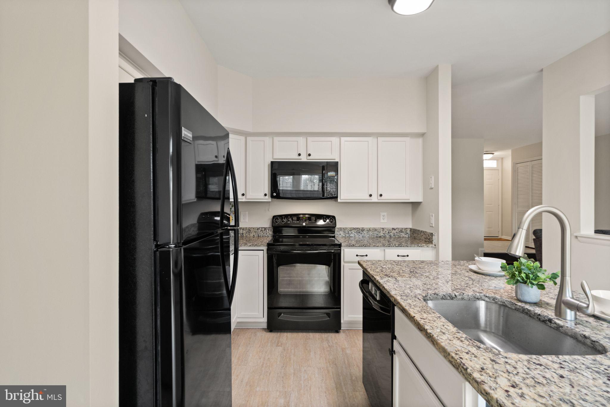 44146 Shady Glen Ter