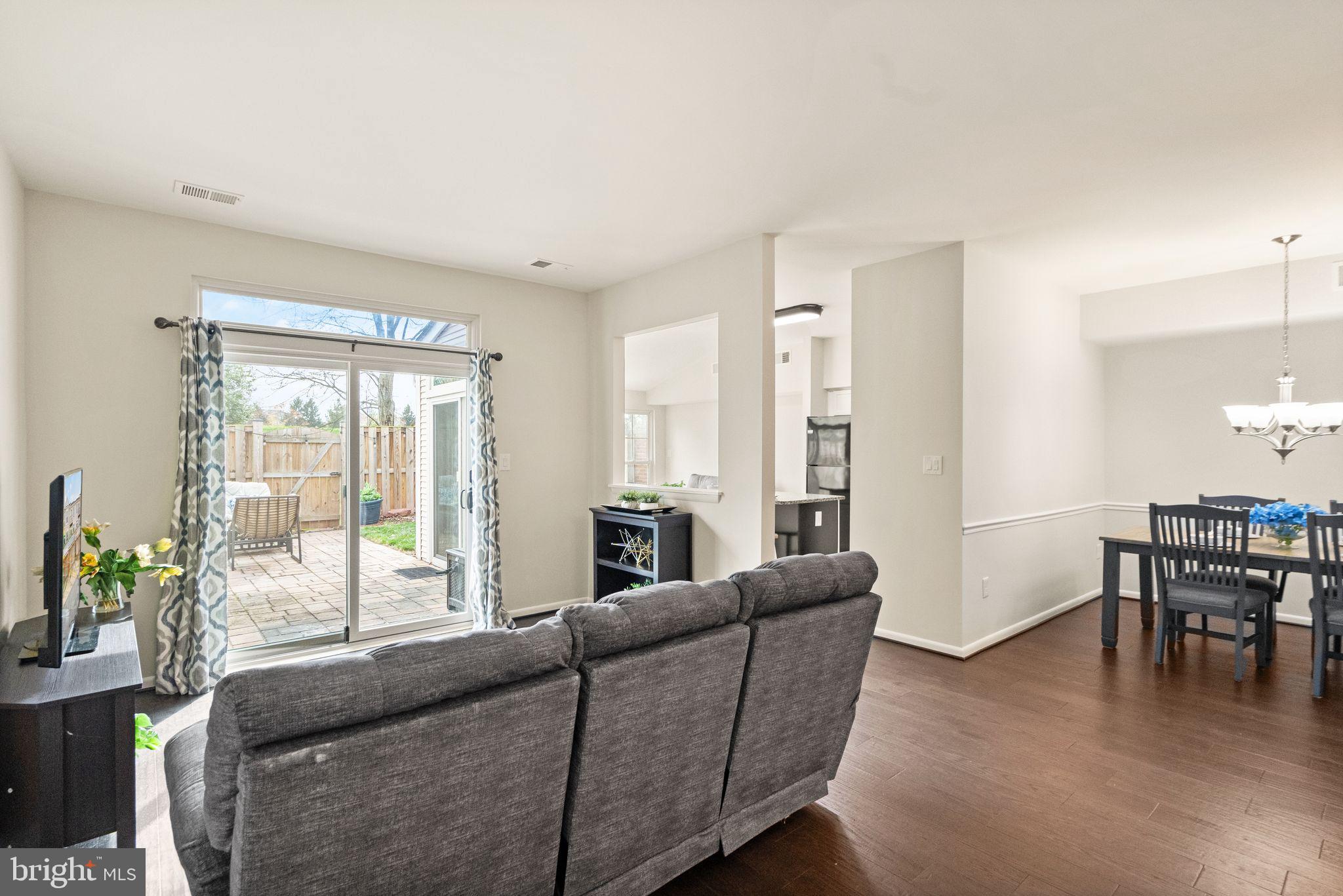 44146 Shady Glen Ter