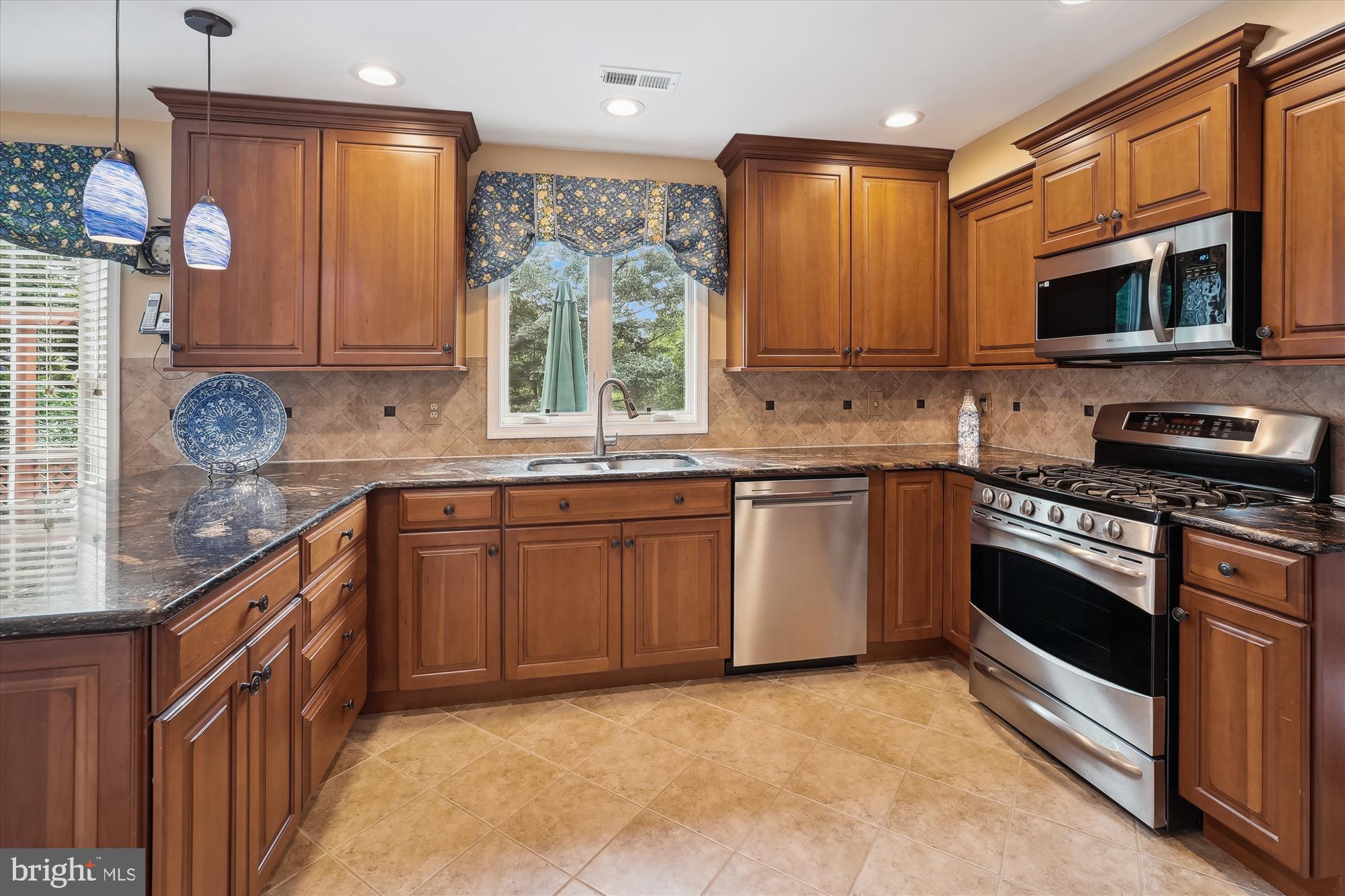 43876 Delightful Pl