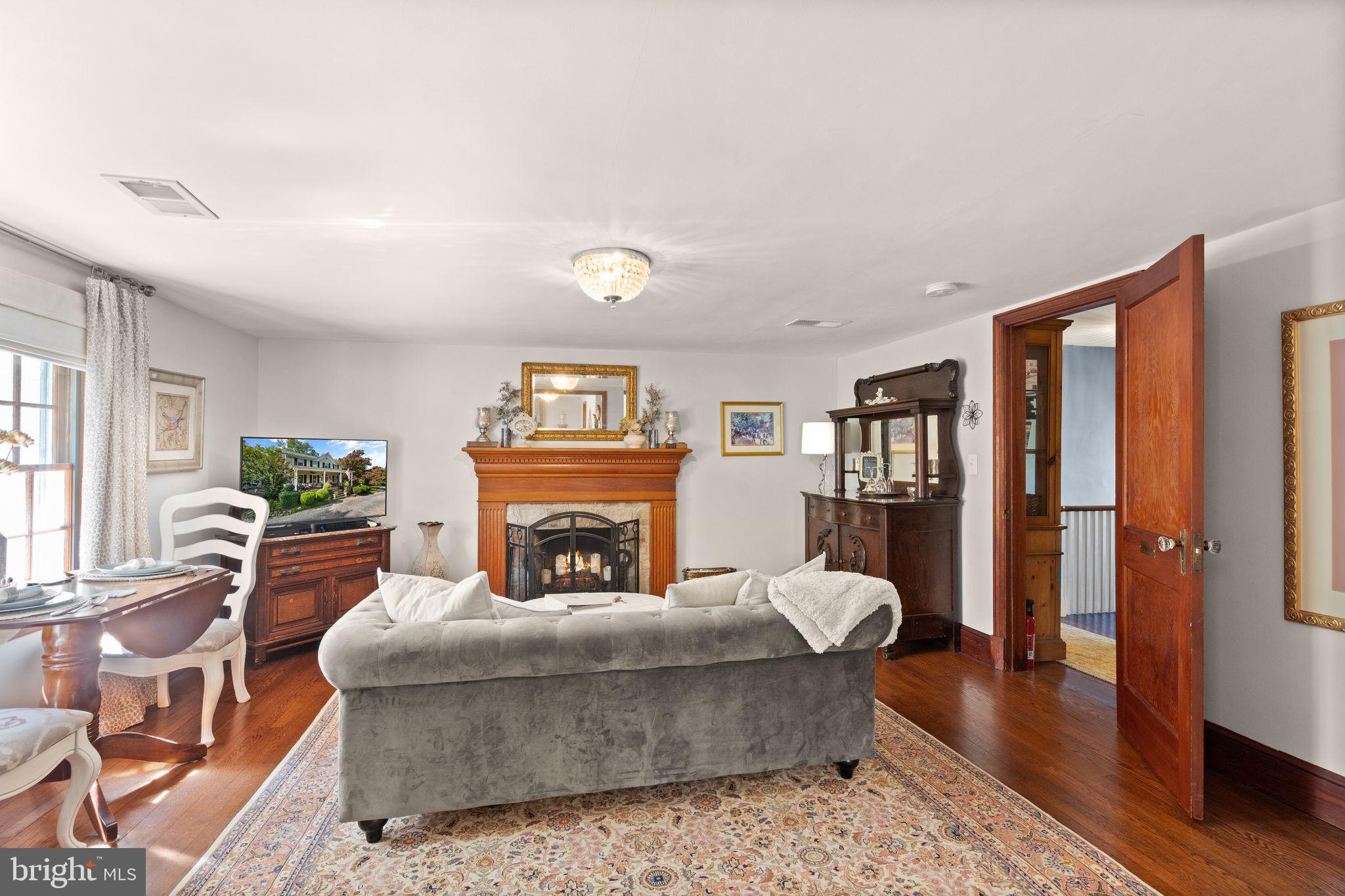 35399 Snickersville Tpke