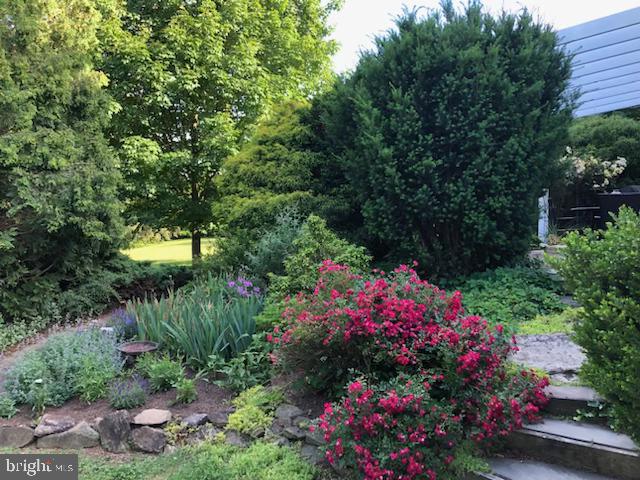 14803 Purcellville Rd