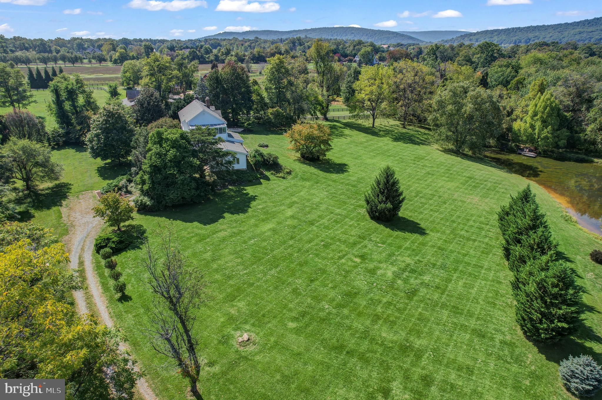 14803 Purcellville Rd