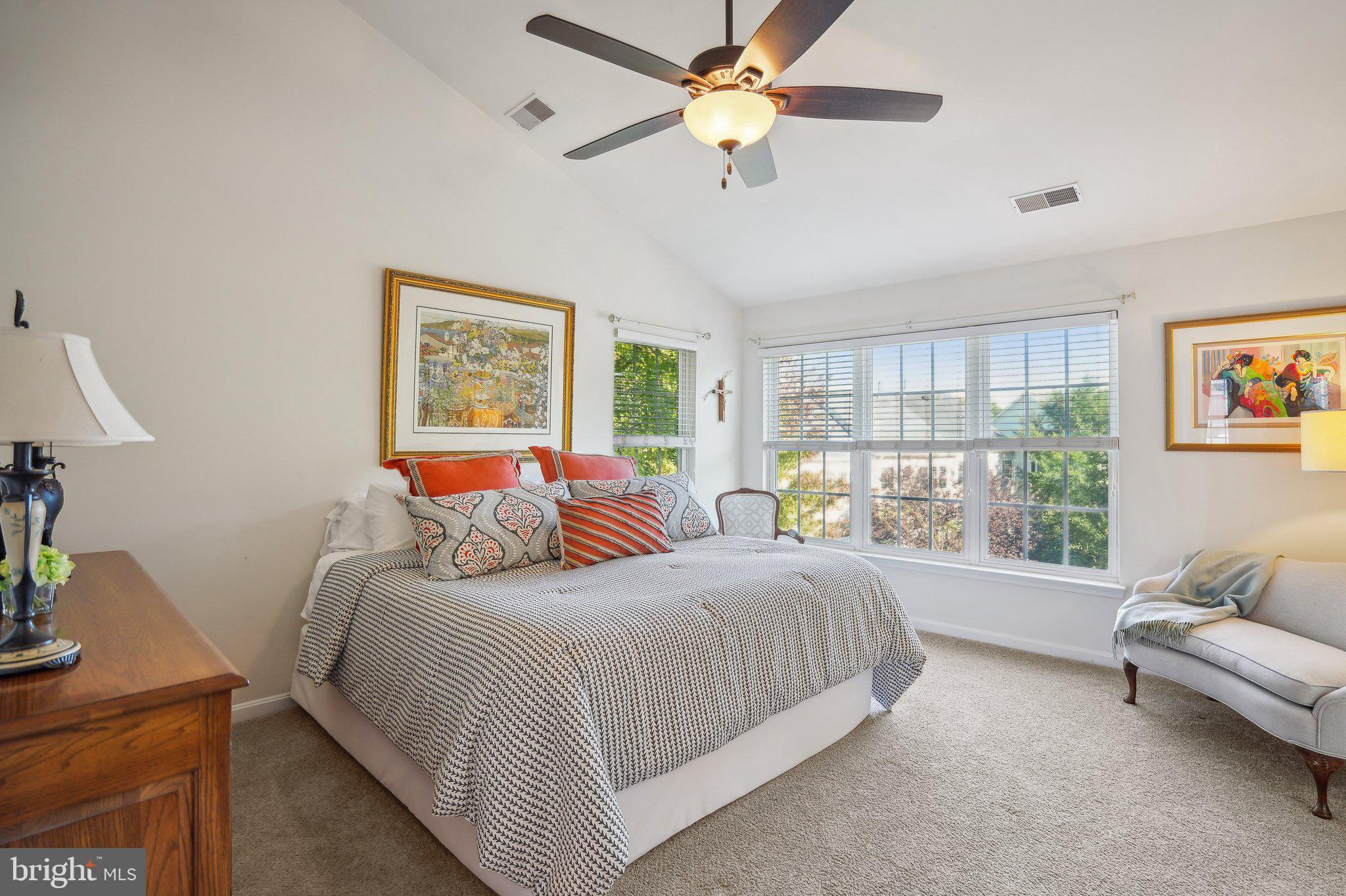 24650 Kings Canyon Sq