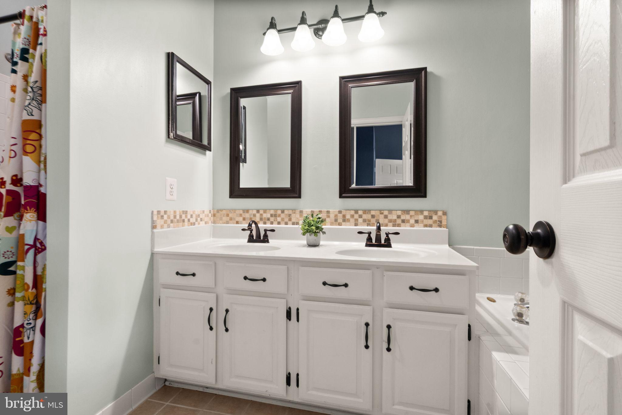 43273 CLEARNIGHT TERRACE