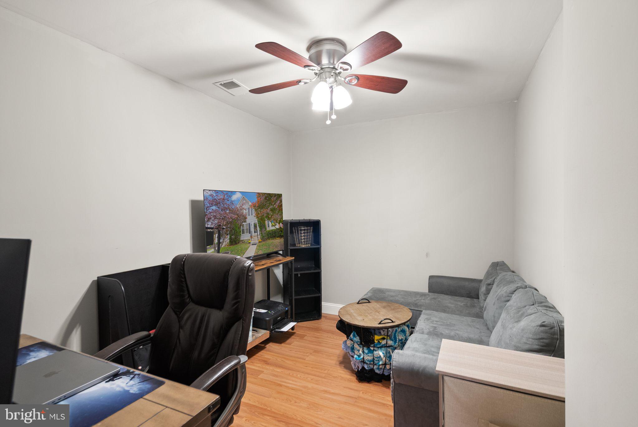 43273 CLEARNIGHT TERRACE