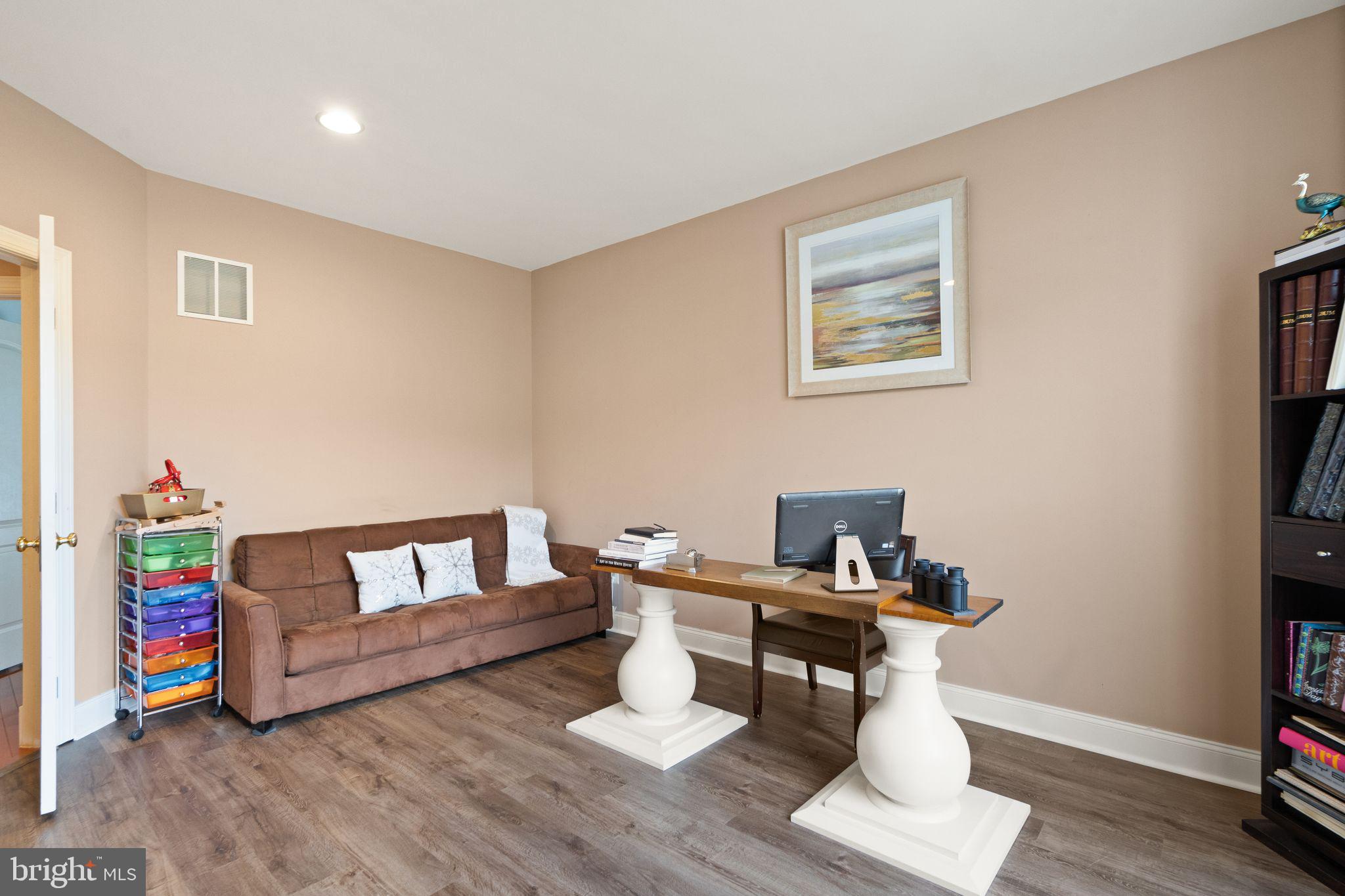 15060 Sawgrass Pl