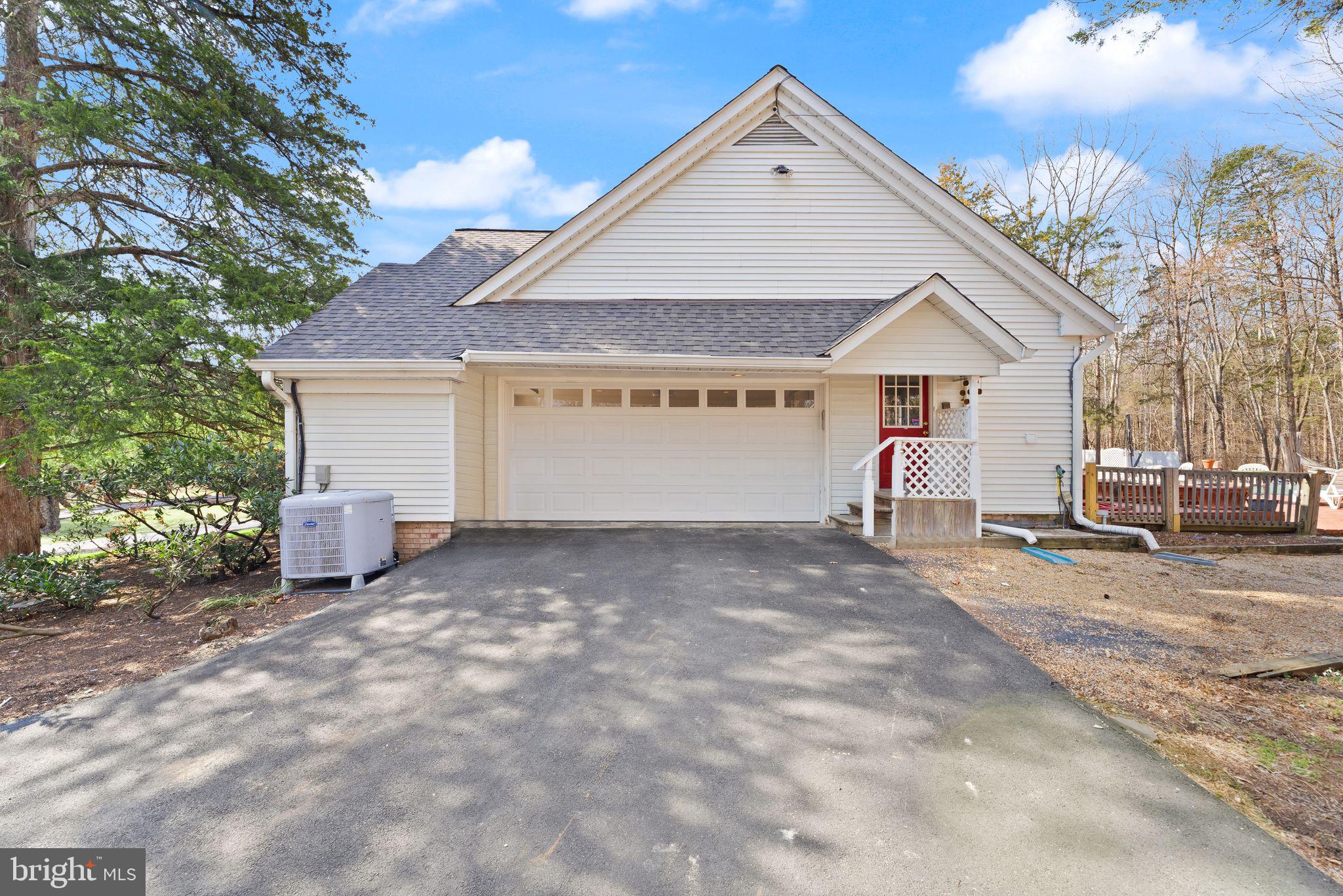 12004 ROBIN DR