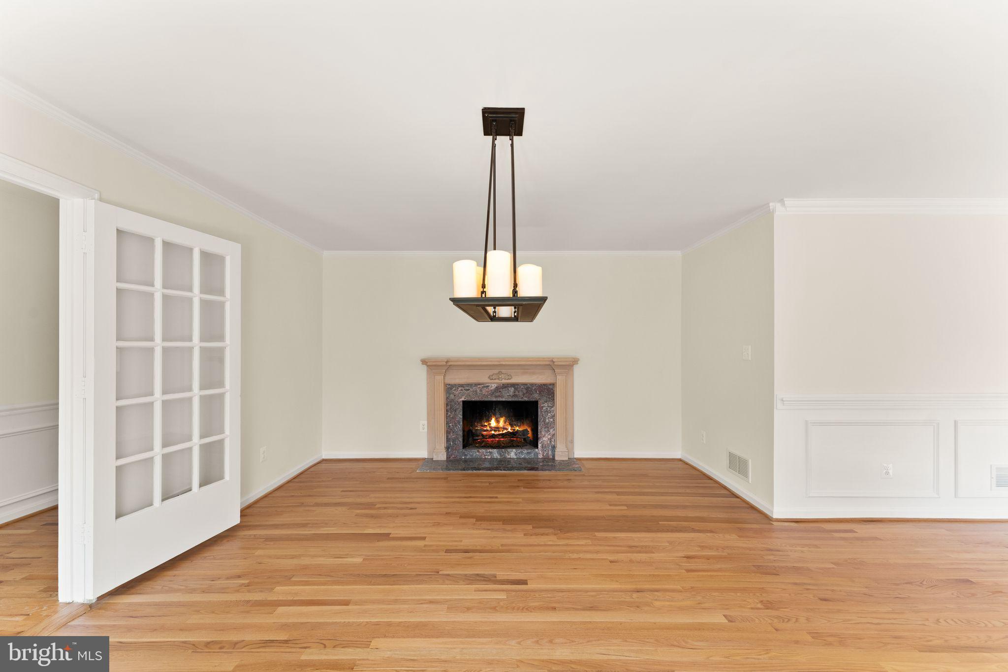 12004 ROBIN DR