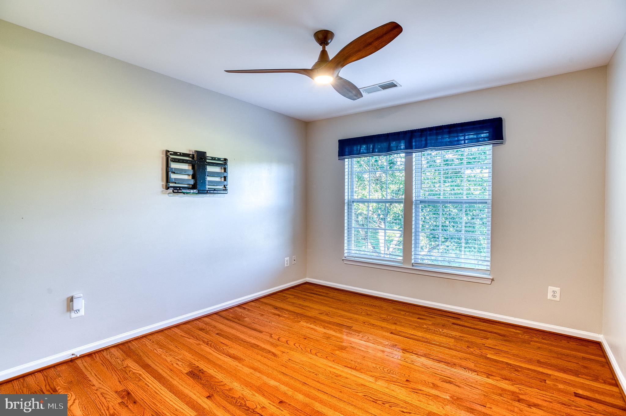 17057 LOFTRIDGE LANE