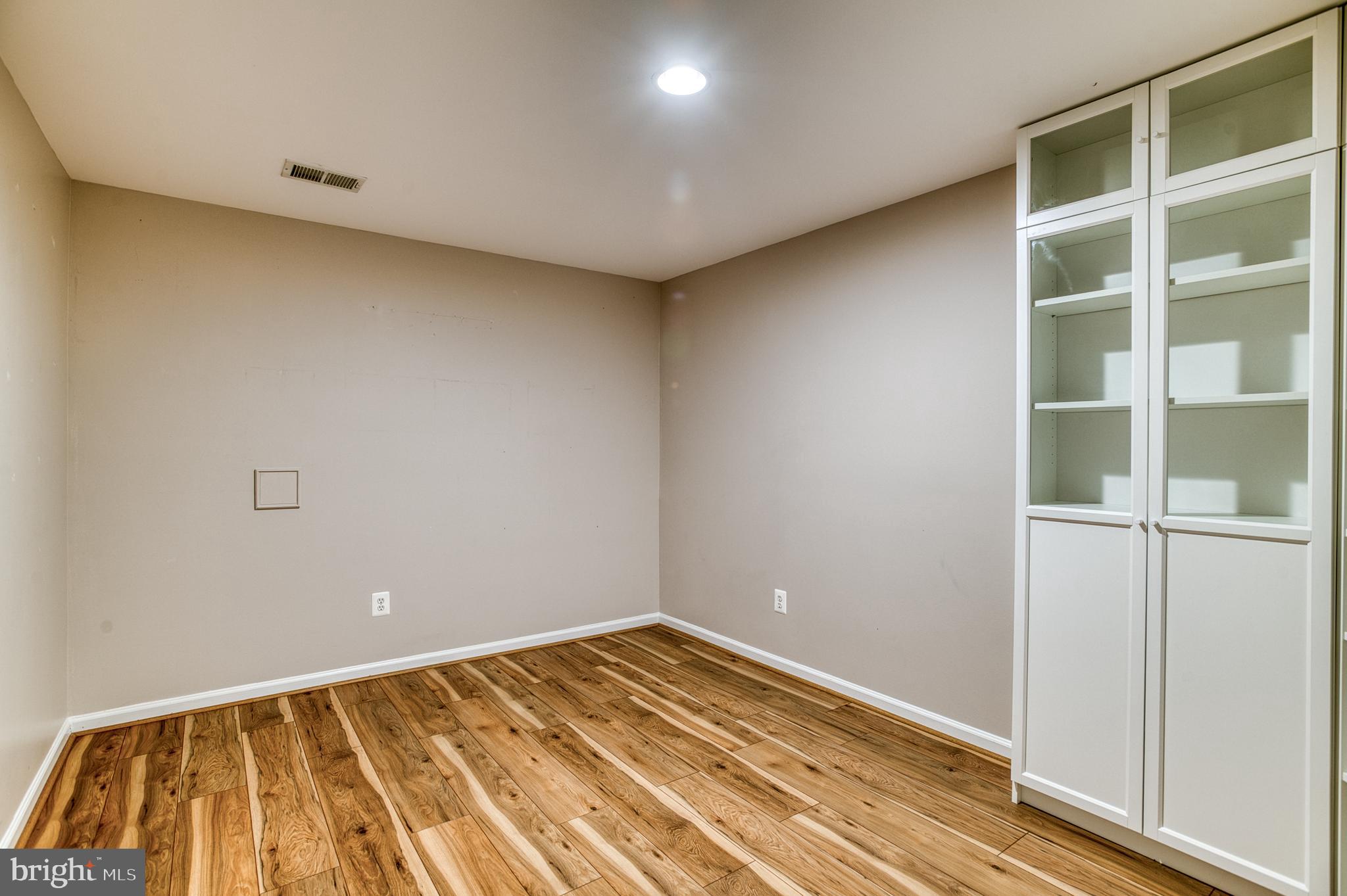 17057 LOFTRIDGE LANE