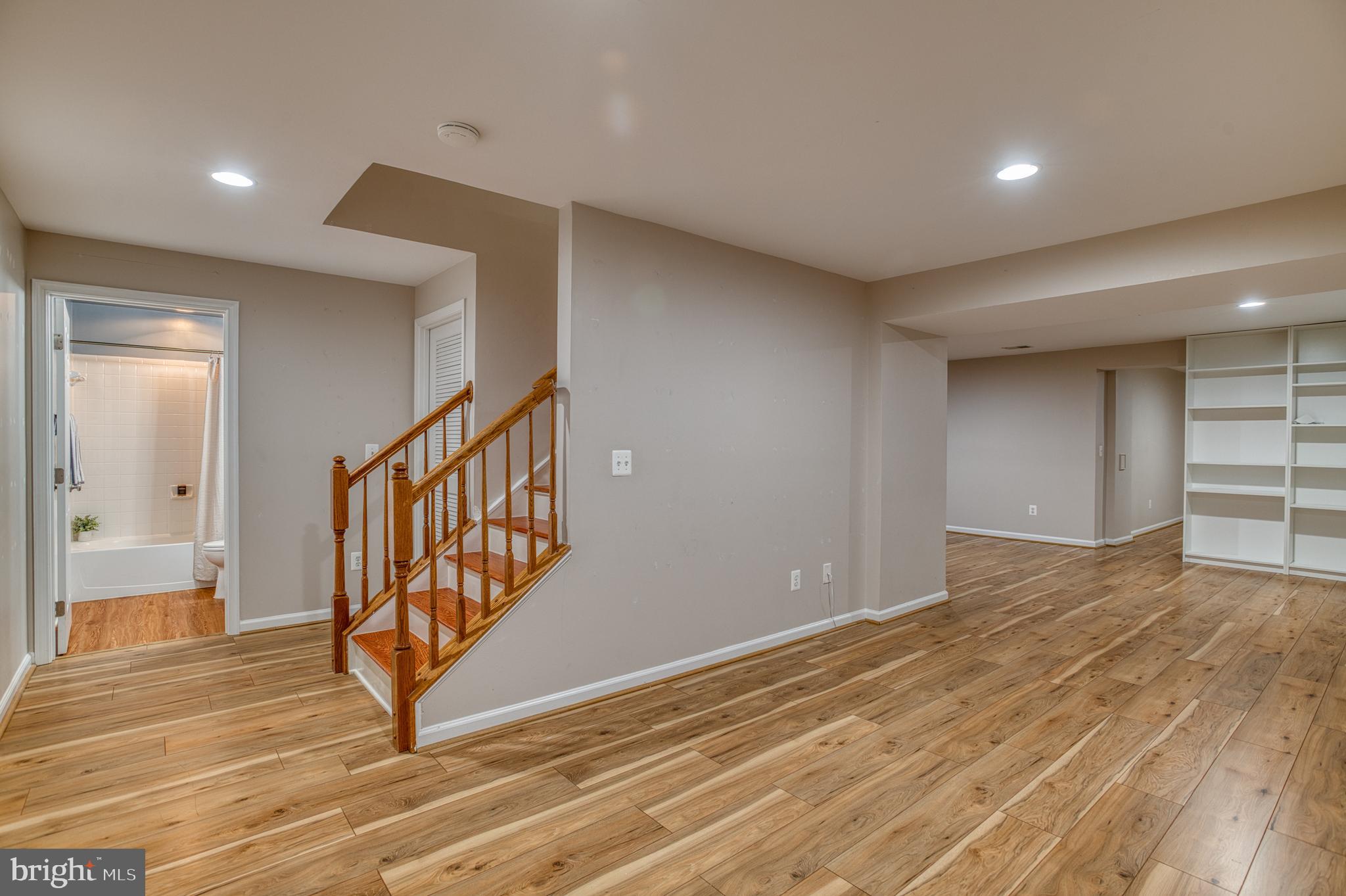 17057 LOFTRIDGE LANE