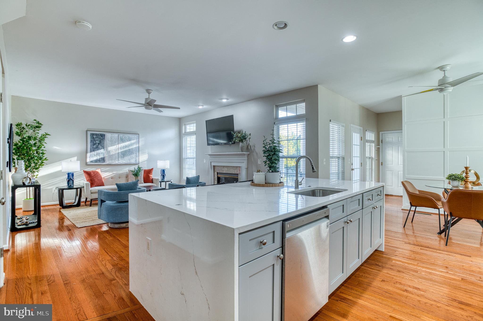 17057 LOFTRIDGE LANE