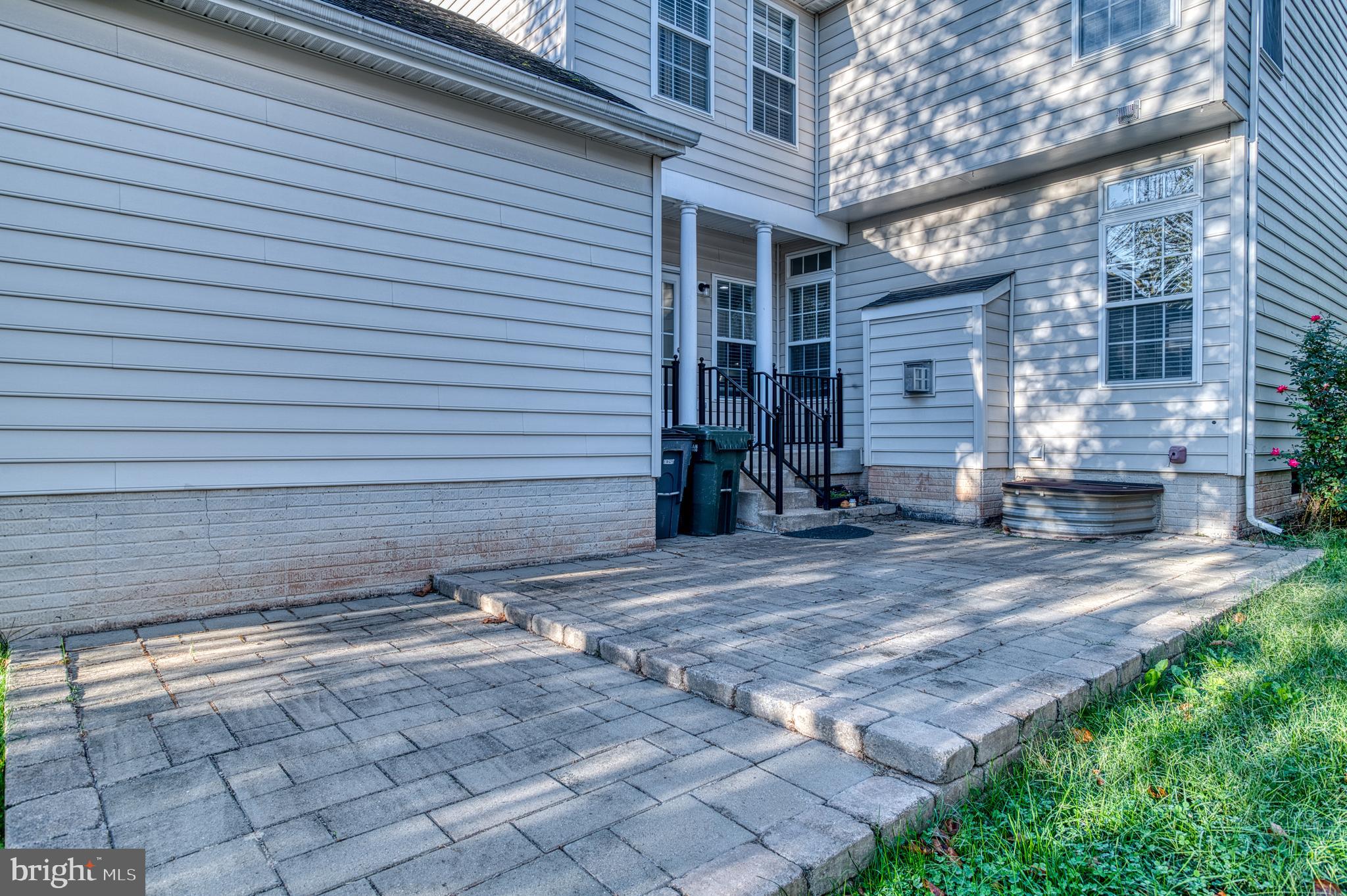 17057 LOFTRIDGE LANE