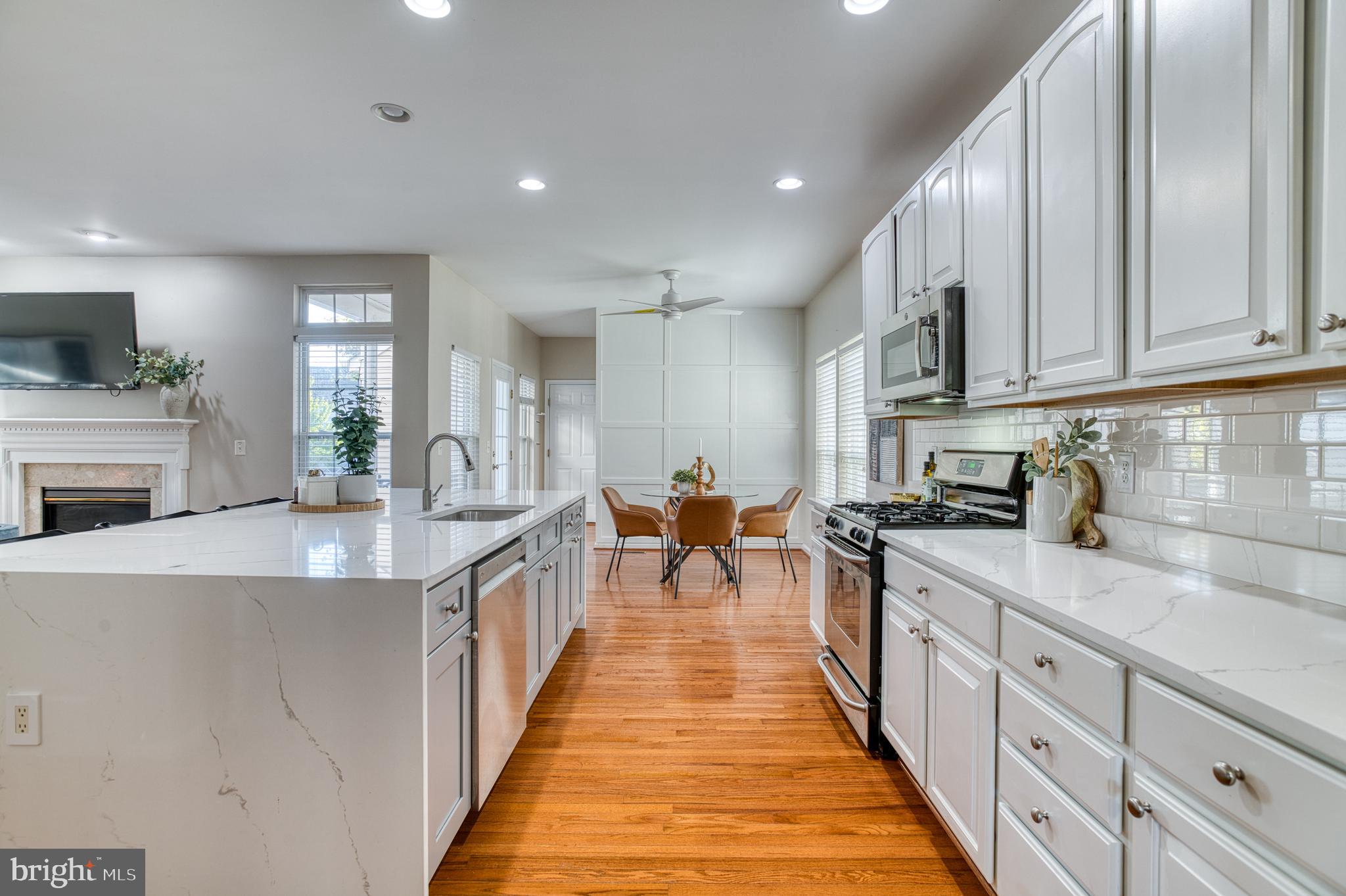 17057 LOFTRIDGE LANE