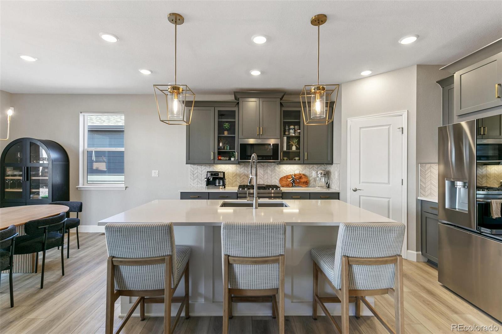 3885 Red Valley Circle