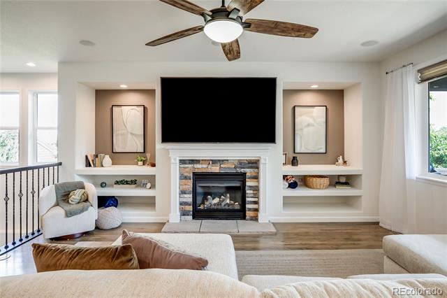 21537 E Smoky Hill Road