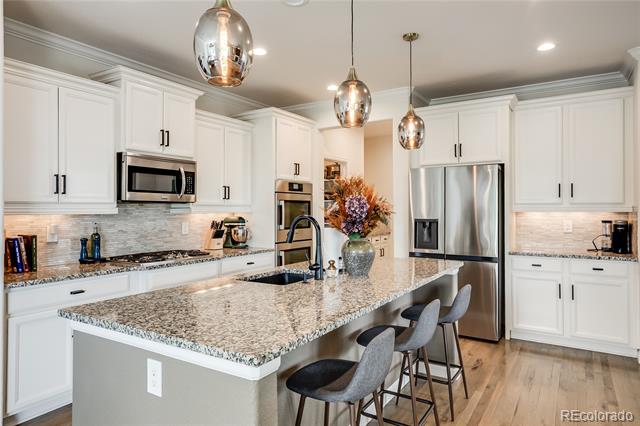 21537 E Smoky Hill Road