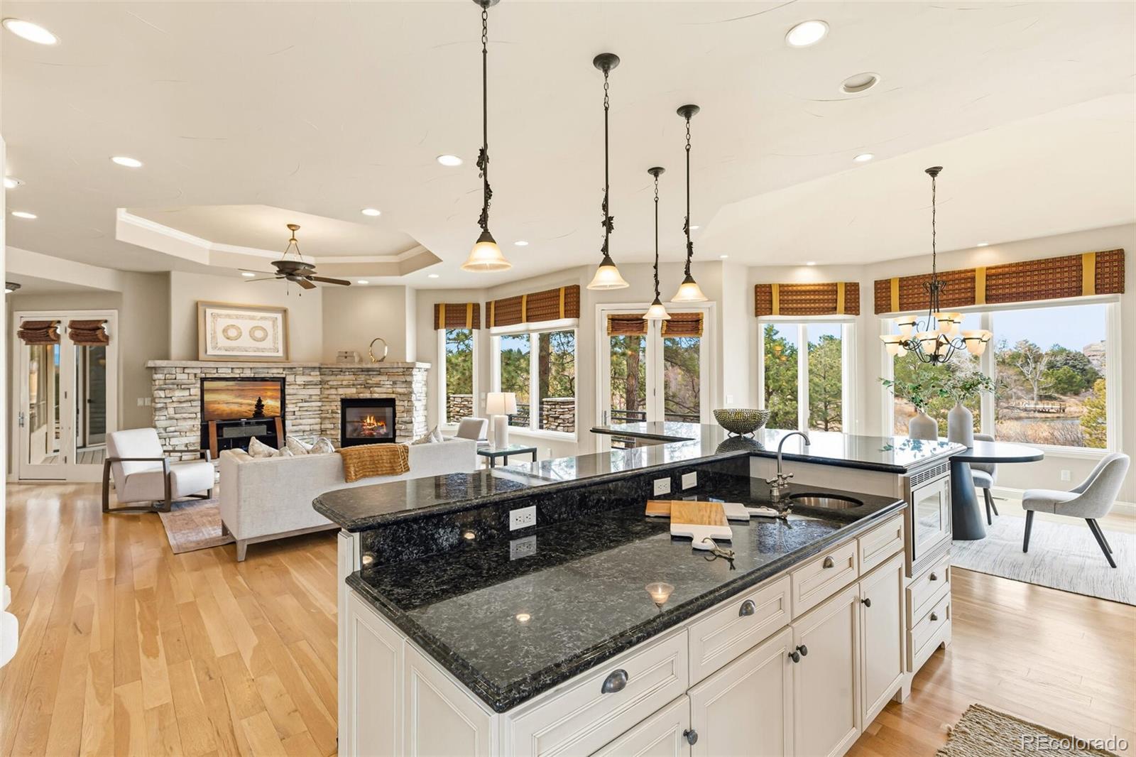 9444 E Orchard Drive