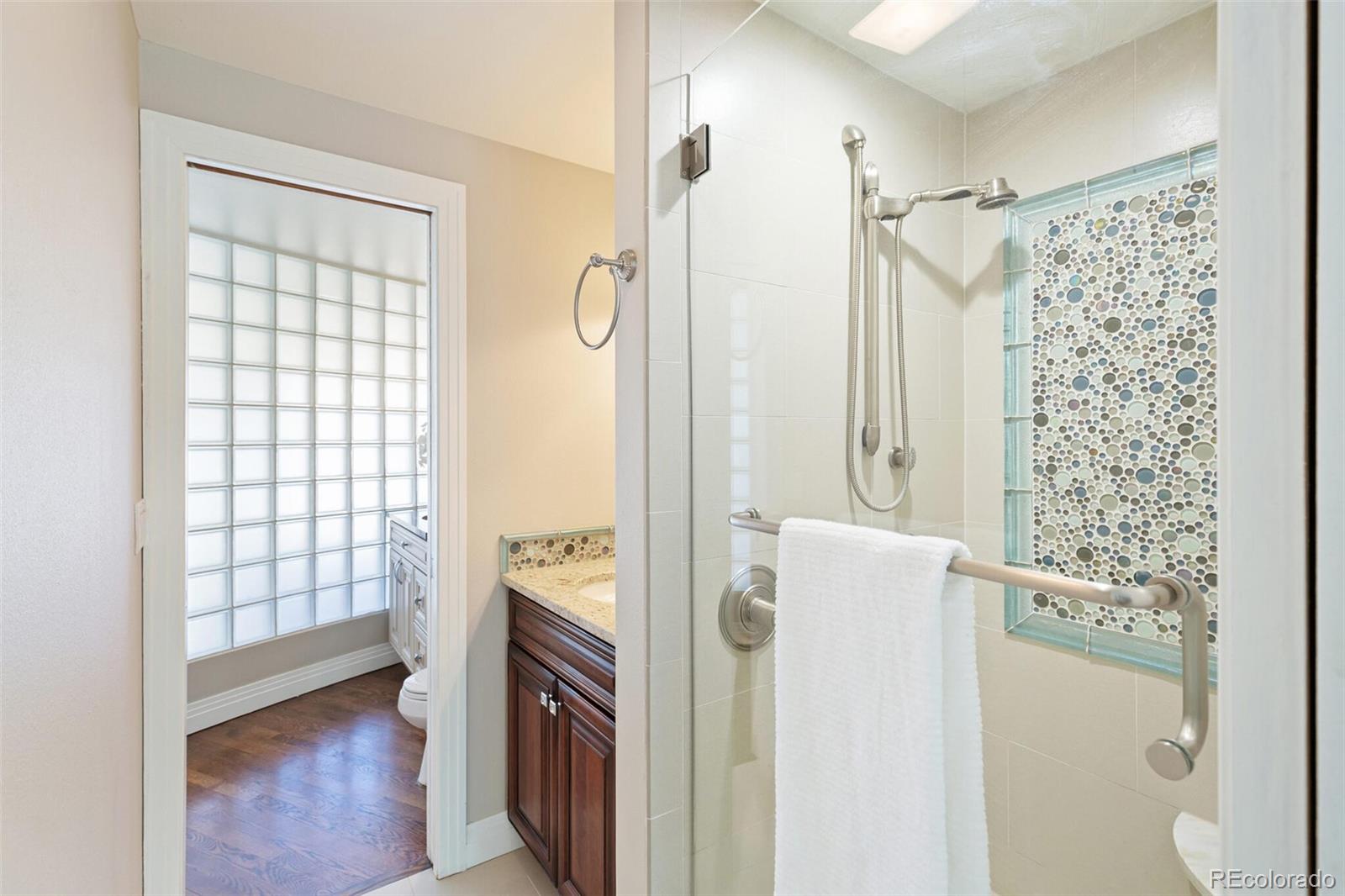 5430 S Jasmine Street