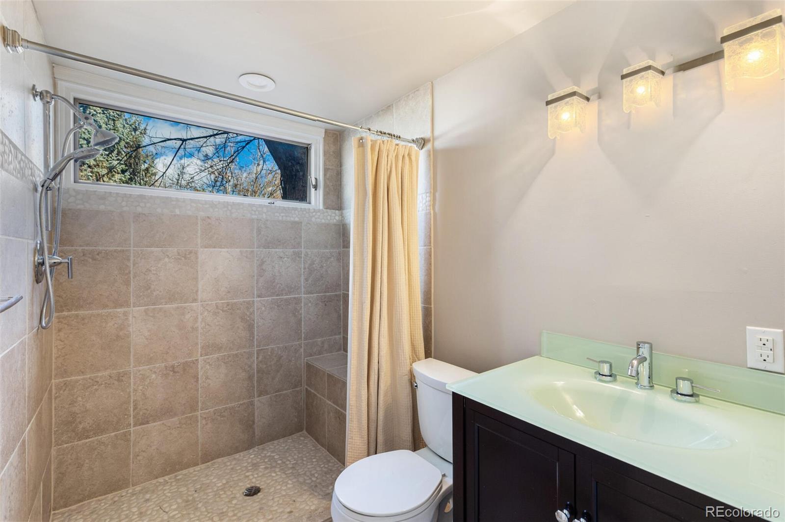 5430 S Jasmine Street