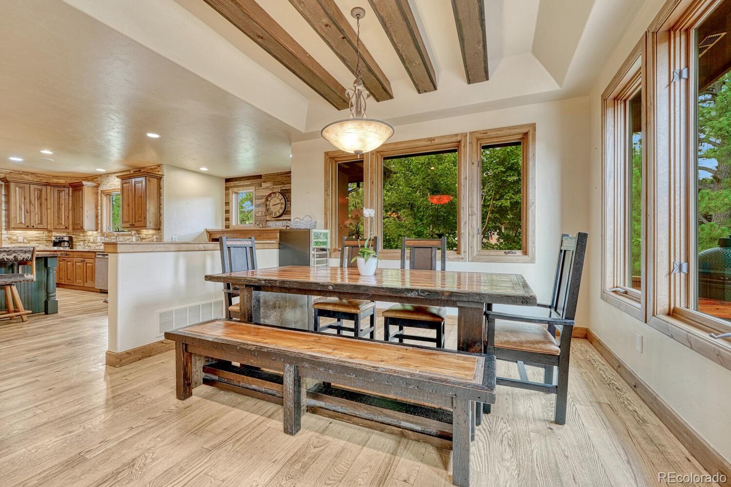 2392 Saddleback Drive