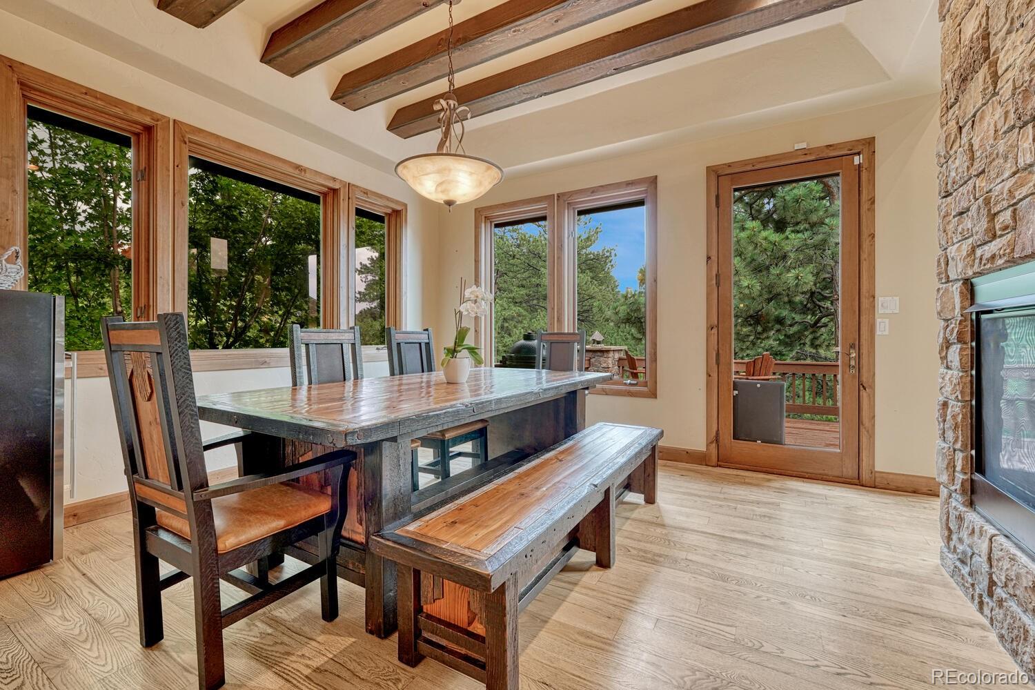 2392 Saddleback Drive