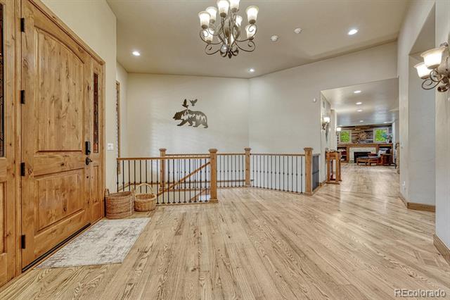 2392 Saddleback Drive
