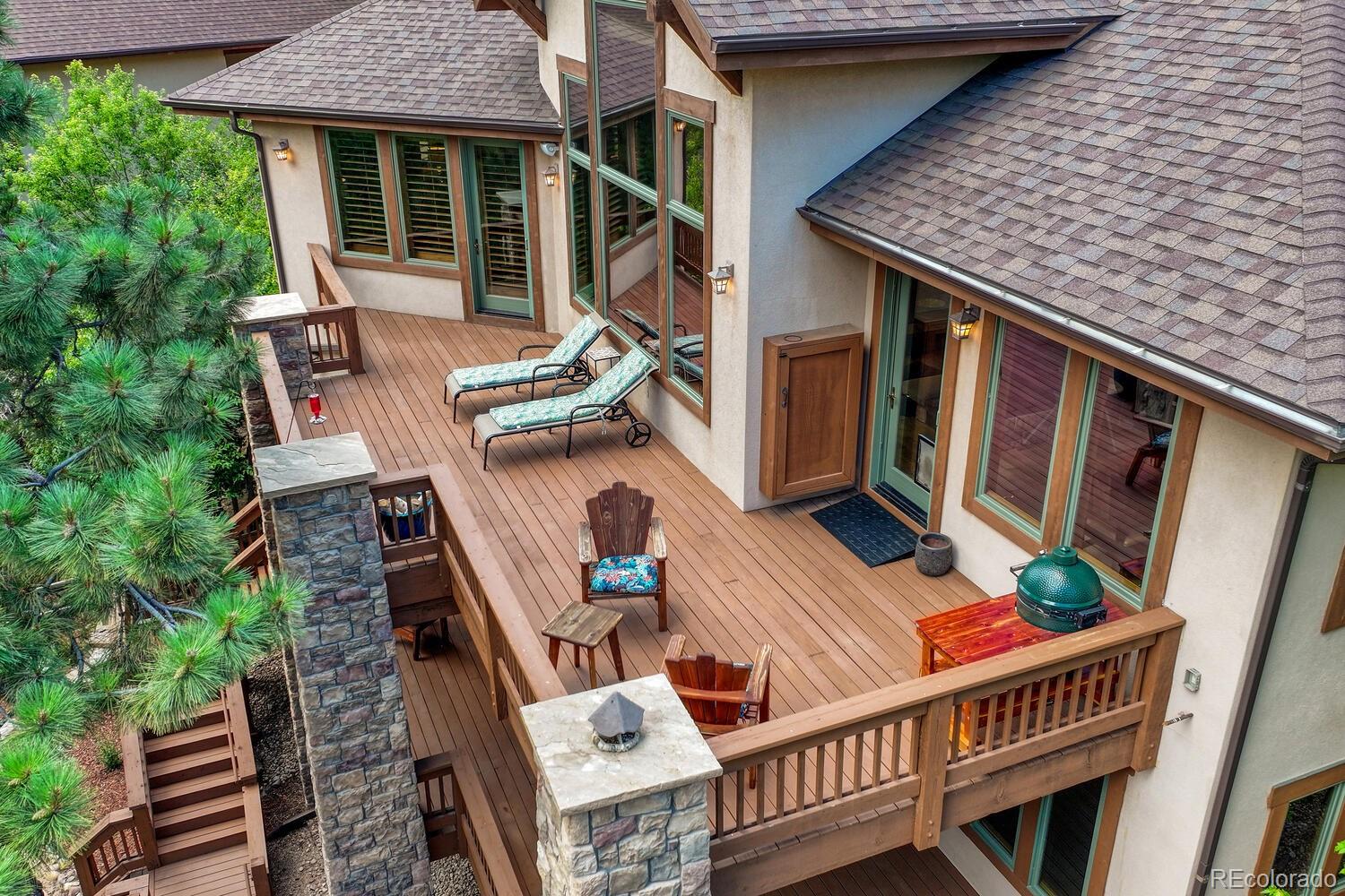 2392 Saddleback Drive