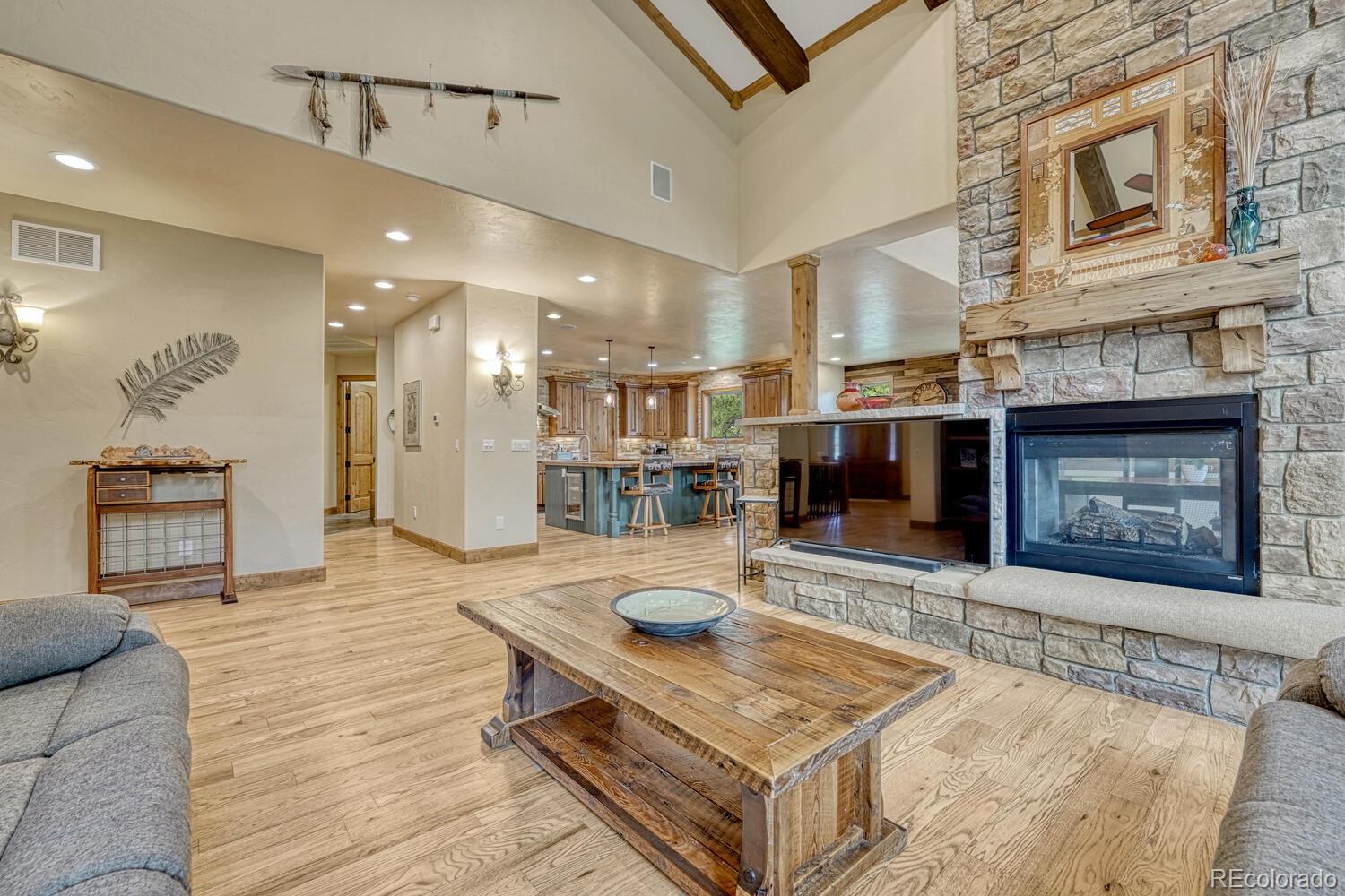 2392 Saddleback Drive
