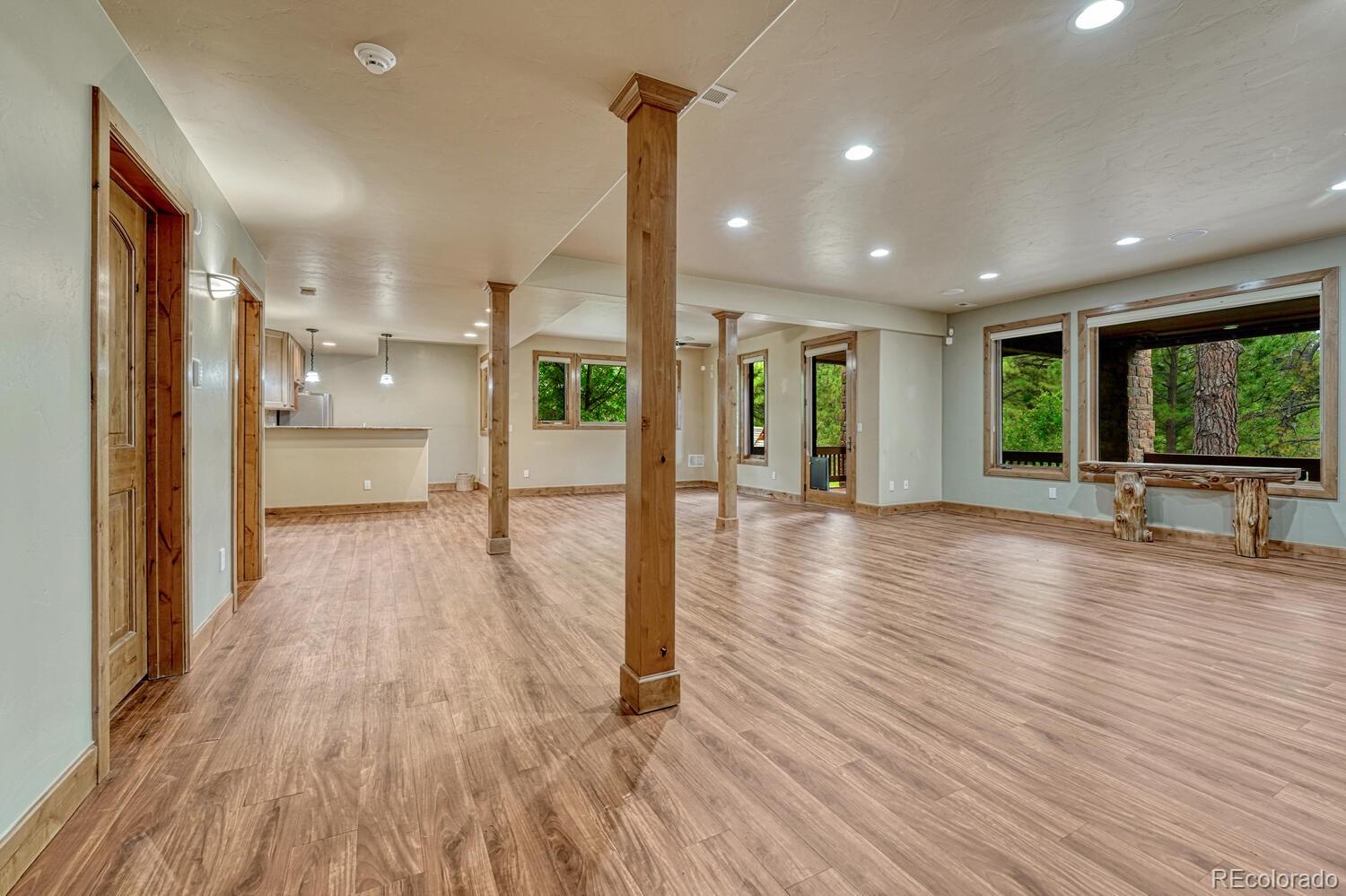 2392 Saddleback Drive