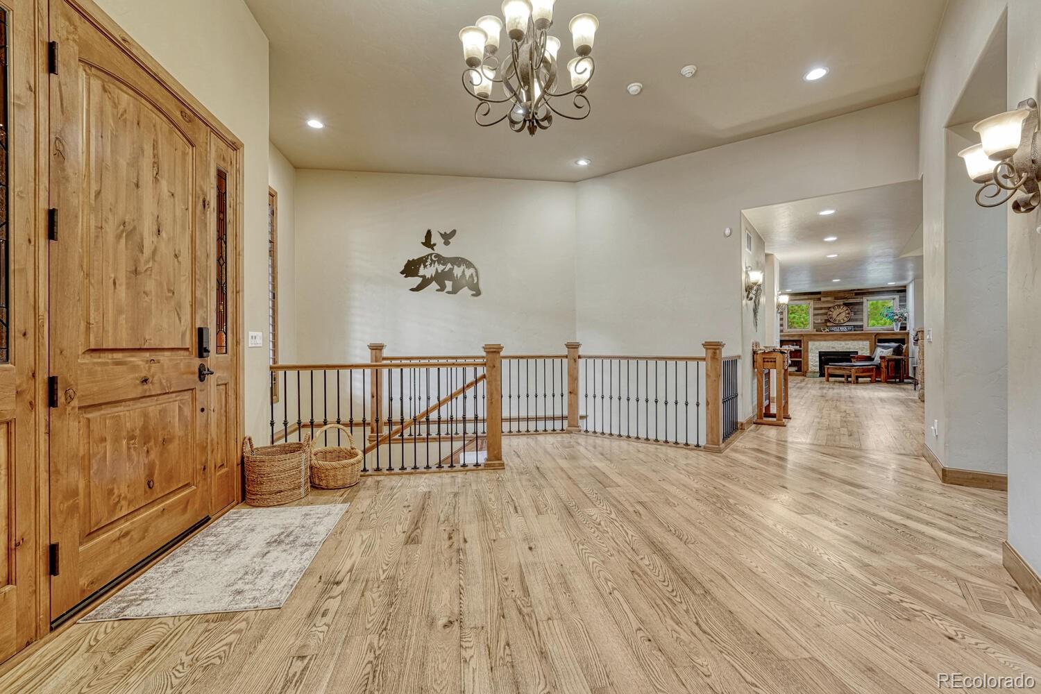 2392 Saddleback Drive