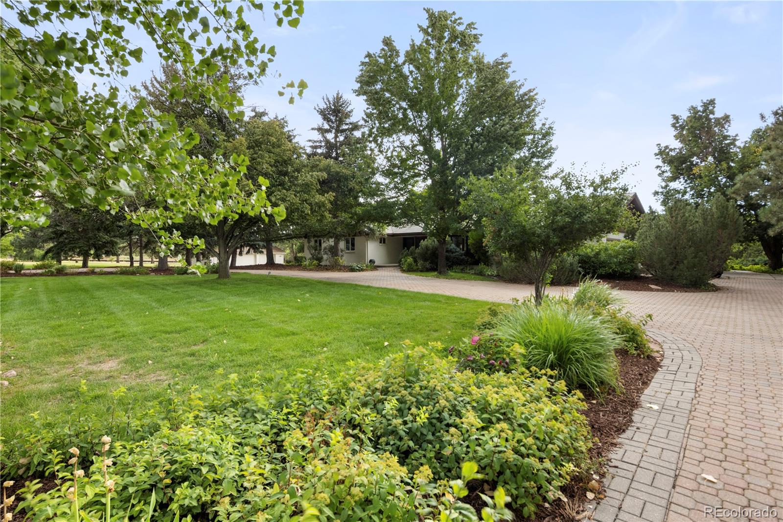 6200 Charrington Drive