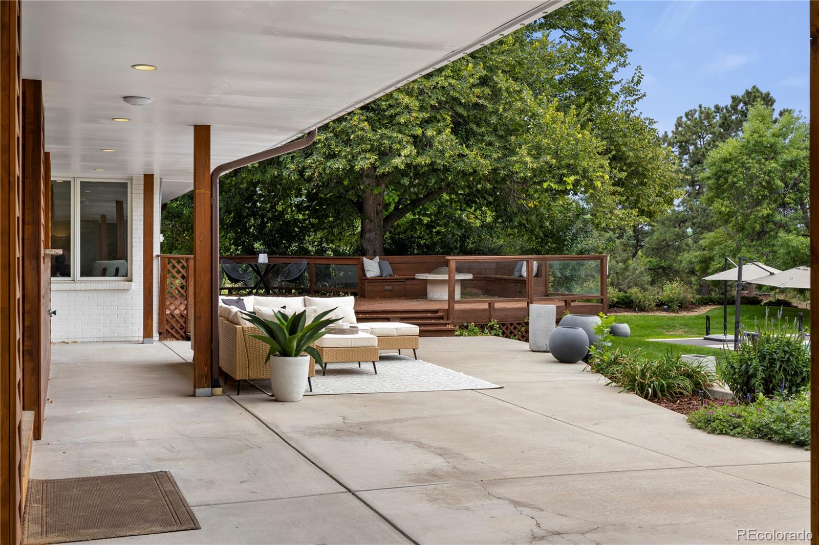 6200 Charrington Drive