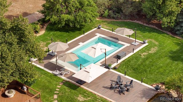6200 Charrington Drive