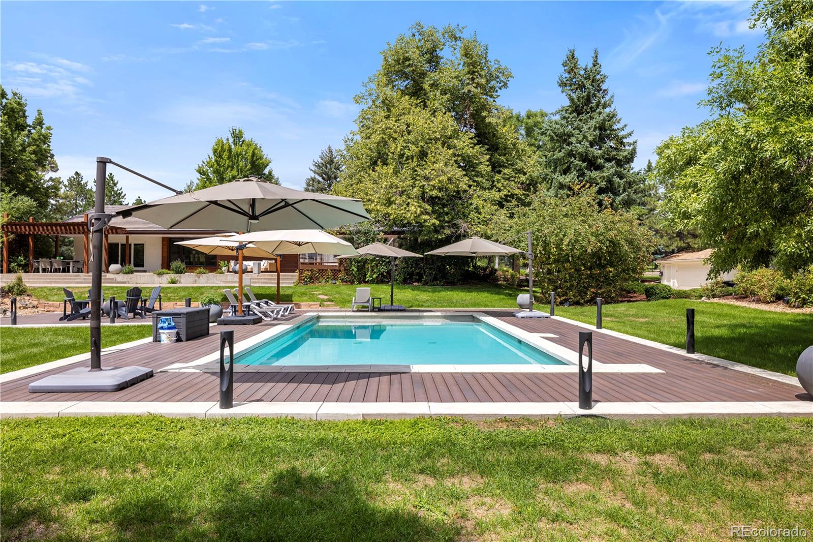 6200 Charrington Drive