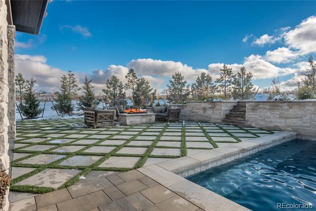 6438 Holy Cross Court