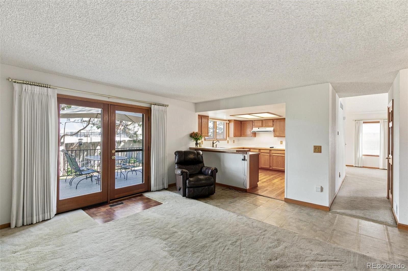 7471 Rattlesnake Drive