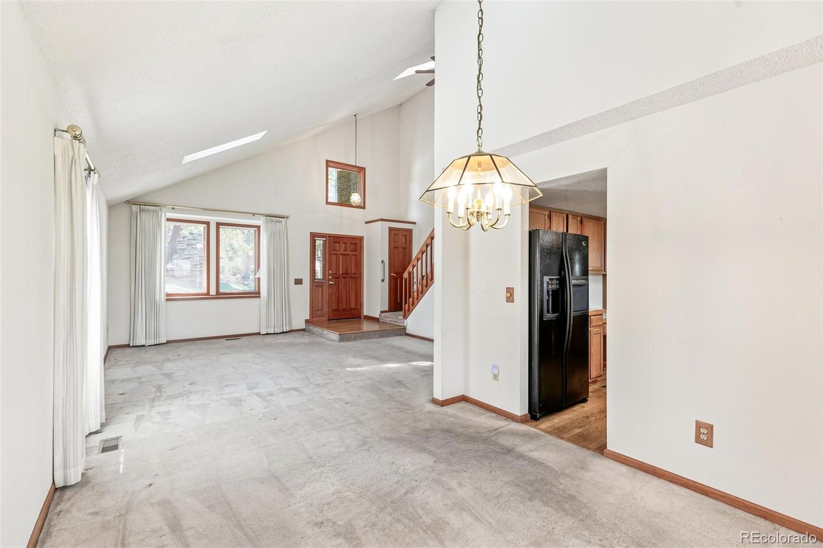 7471 Rattlesnake Drive