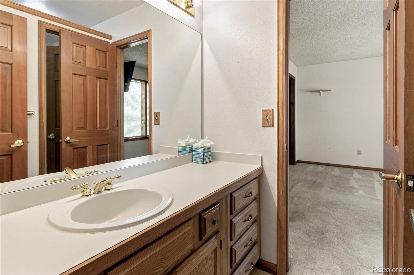 7471 Rattlesnake Drive