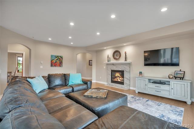 1091 Colt Circle