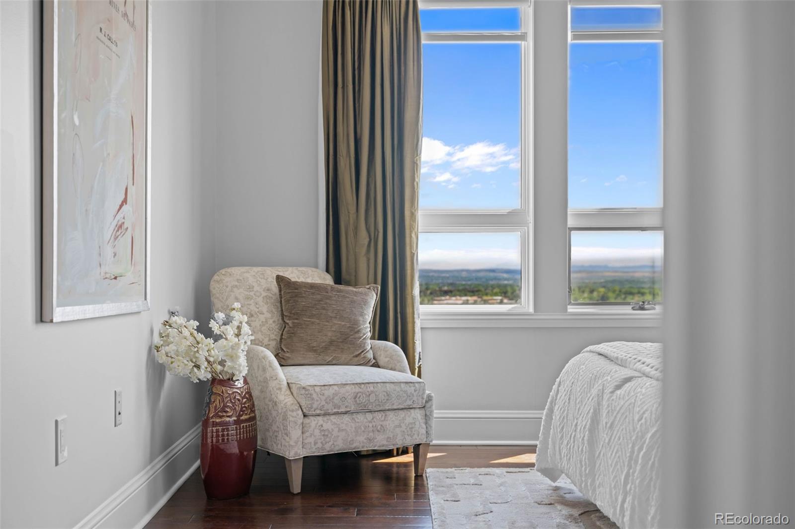 5455 Landmark Place Unit: 604