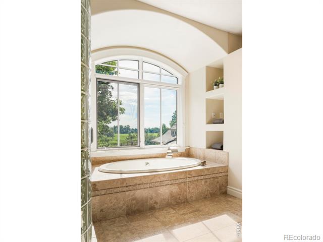 9665 Avocet Lane